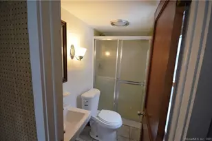 147 Freeman Ave, Stratford, CT 06614 - Photo 32