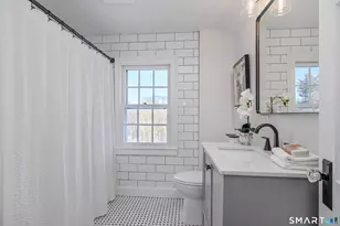 25 Taunton Ln, Newtown, CT 06470 - Photo 38