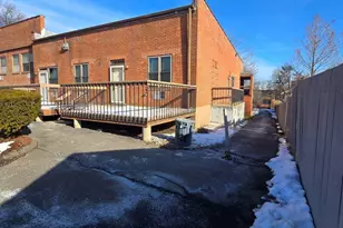 201 College St, Middletown, CT 06457 - Photo 2