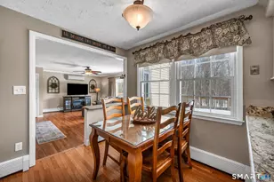 212 Old Stagecoach Rd, Meriden, CT 06450 - Photo 16