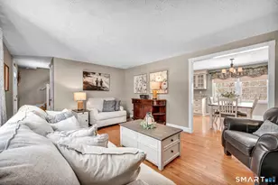 212 Old Stagecoach Rd, Meriden, CT 06450 - Photo 6