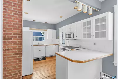 40 Elm Street, Branford, CT 06405 - Photo 12