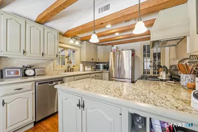 402 Boston Street, Guilford, CT 06437 - Photo 6