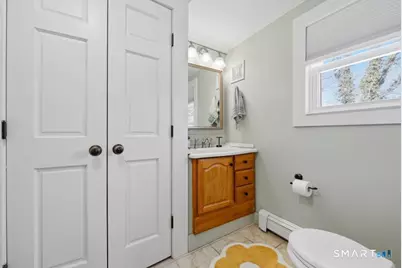 402 Boston Street, Guilford, CT 06437 - Photo 18
