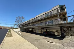 8 Wardwell St, Stamford, CT 06902 - Photo 12