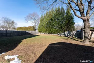 37 Gaymoor Dr, Stamford, CT 06907 - Photo 26