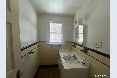 40 Houston Street, Waterbury, CT 06704 - Photo 20