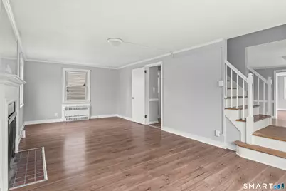 574 South Quaker Lane, West Hartford, CT 06110 - Photo 4