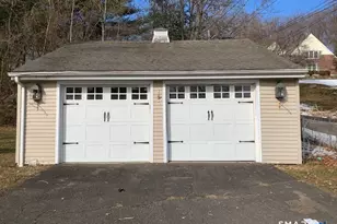 329 Bronson Rd, Fairfield, CT 06890 - Photo 22