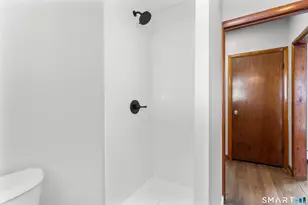 373 Collinsville Rd, Farmington, CT 06085 - Photo 10