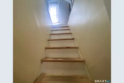 39 Pierce Street, Fairfield, CT 06825 - Photo 12