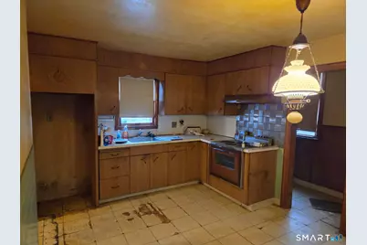 128 Portsea Street, New Haven, CT 06519 - Photo 2