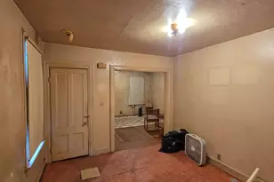 128 Portsea St, New Haven, CT 06519 - Photo 6