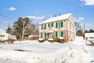 425 Piedmont St, Waterbury, CT 06706 - Photo 2