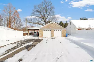 425 Piedmont St, Waterbury, CT 06706 - Photo 4