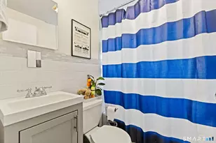 34 4th St, Stamford, CT 06905 - Photo 10