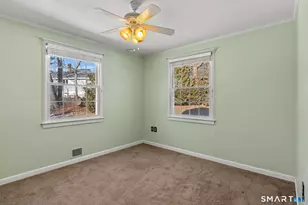 10 Pine Ct, Bristol, CT 06010 - Photo 16