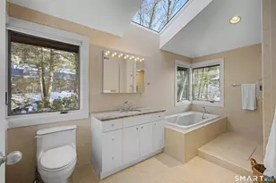 32 Ferris Estates Rd, New Milford, CT 06776 - Photo 28
