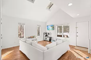 40 Tory Hill Ln, Norwalk, CT 06853 - Photo 8