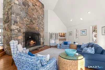 40 Tory Hill Lane, Norwalk, CT 06853 - Photo 2