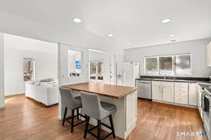 40 Tory Hill Ln, Norwalk, CT 06853 - Photo 6