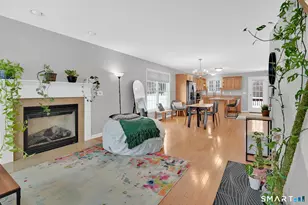 12 Elizabeth Ln, Vernon, CT 06066 - Photo 2