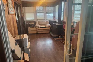 122 Bayberry Dr, Bristol, CT 06010 - Photo 4