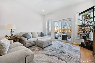 909 Tillinghast Dr, Oxford, CT 06478 - Photo 18