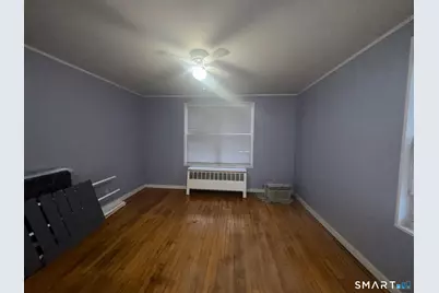 154 Virginia Avenue #B, Bridgeport, CT 06610 - Photo 6