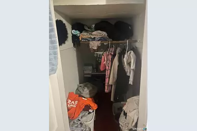 727 Iranistan Avenue, Bridgeport, CT 06605 - Photo 28