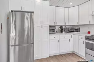 70 Cranbury Rd, Norwalk, CT 06851 - Photo 18