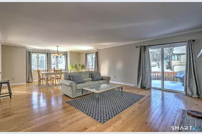 690 Forest Road #761, West Haven, CT 06516 - Photo 2