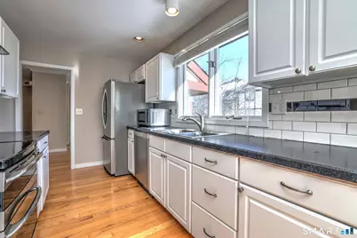 690 Forest Road #761, West Haven, CT 06516 - Photo 16