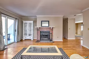 690 Forest Rd, West Haven, CT 06516 - Photo 4