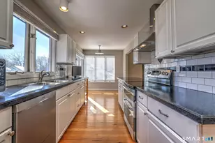 690 Forest Rd, West Haven, CT 06516 - Photo 22