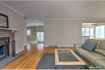 690 Forest Road #761, West Haven, CT 06516 - Photo 6