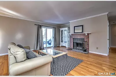 690 Forest Road #761, West Haven, CT 06516 - Photo 4