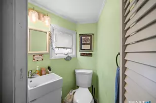 182 Broad St, Norwich, CT 06360 - Photo 10