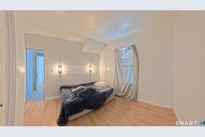 75 Richardson Street, Bridgeport, CT 06610 - Photo 8