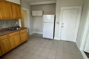 36 Truman St, New London, CT 06320 - Photo 2