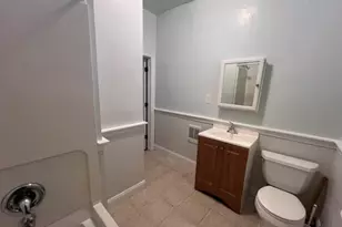 14 Relay Pl, Stamford, CT 06901 - Photo 8