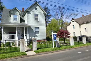 110 Darby St, Bloomfield, CT 06002 - Photo 2