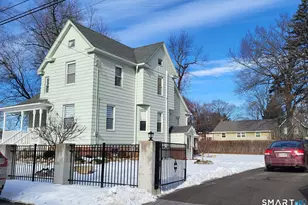 110 Darby St, Bloomfield, CT 06002 - Photo 1