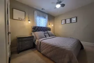 110 Darby St, Bloomfield, CT 06002 - Photo 22