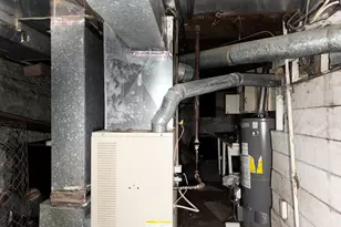 107 Colony St, Bridgeport, CT 06610 - Photo 32