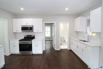 354 Beechmont Avenue #1, Bridgeport, CT 06606 - Photo 4