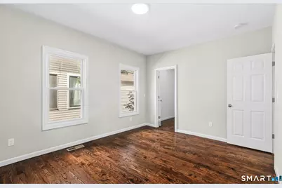 354 Beechmont Avenue #1, Bridgeport, CT 06606 - Photo 12