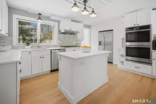 341 Crestwood Rd, Fairfield, CT 06824 - Photo 6