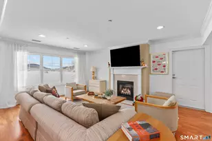 16 Hayestown Rd, Danbury, CT 06811 - Photo 6