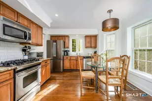 18 Auburn St, Norwalk, CT 06854 - Photo 8